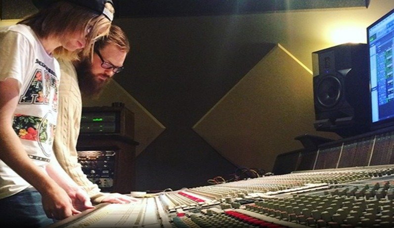 Learn Music Production: Make Your First Track in Seven Days